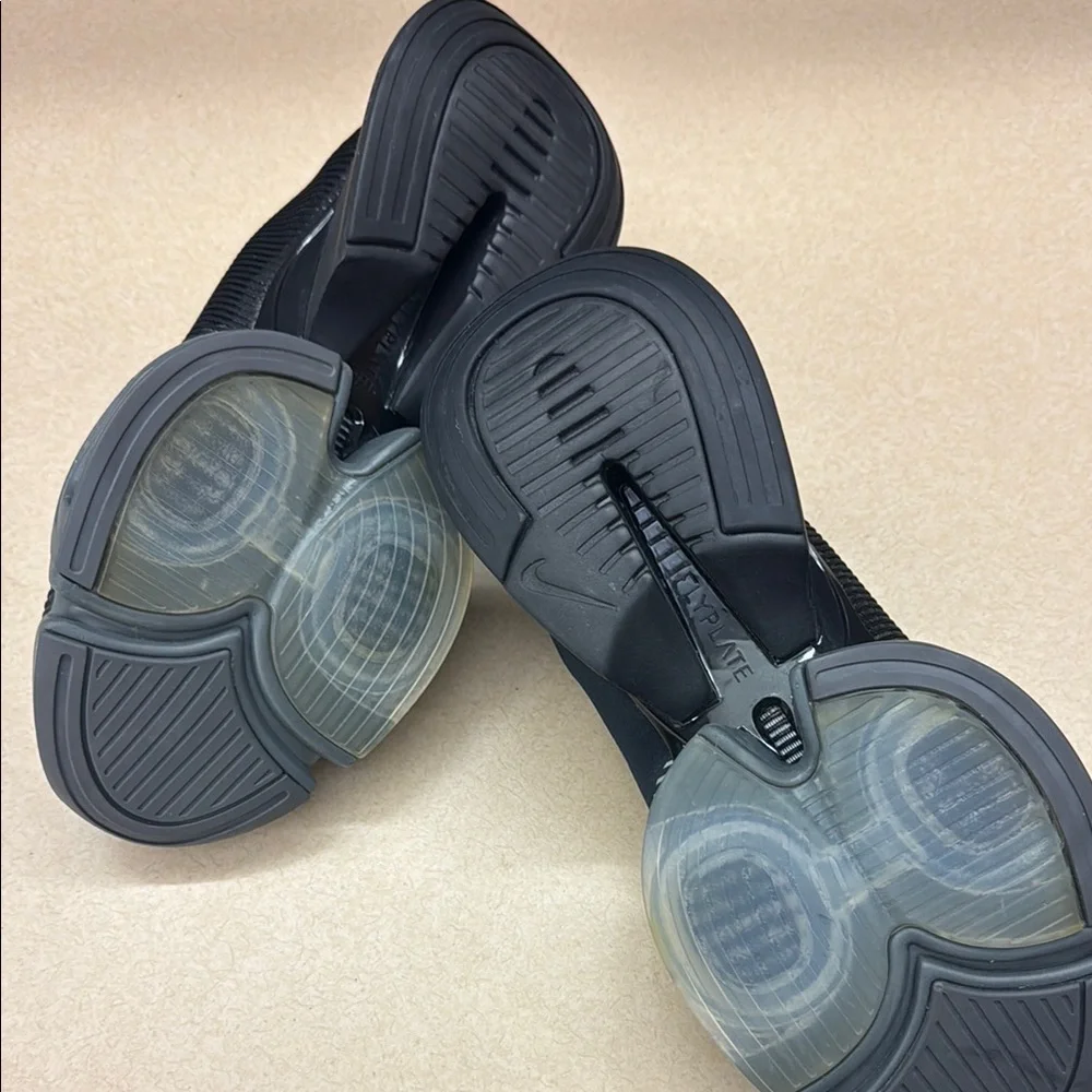 Nike sneakers dynamic